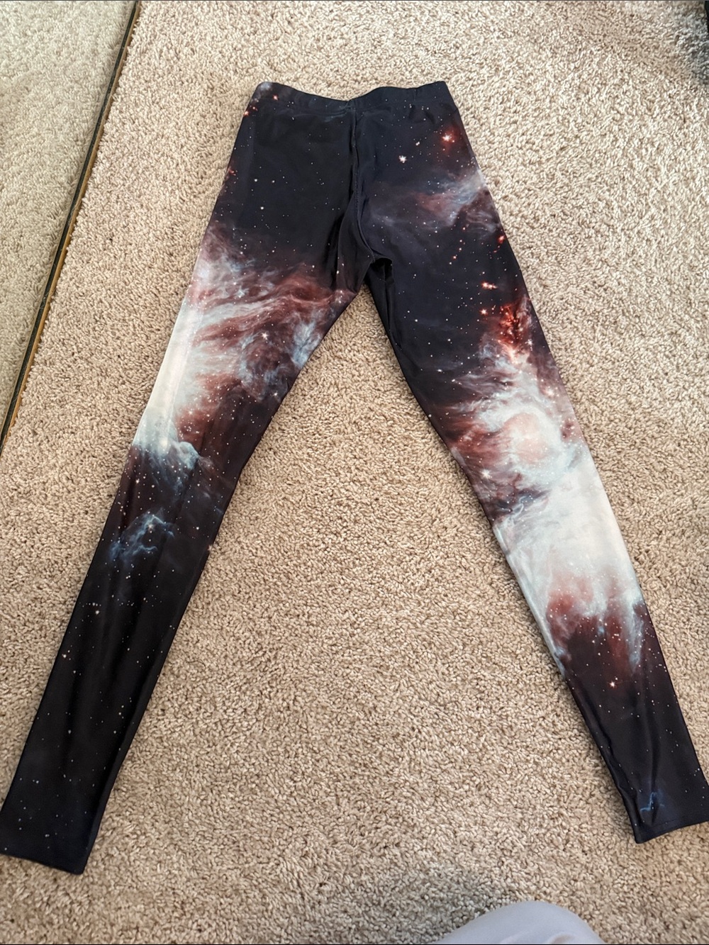 BlackMilk Black Galaxy Leggings - Picture 3 of 4